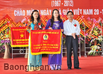 Trường Cao đẳng Văn hóa - Nghệ thuật Nghệ An kỷ niệm 45 năm thành lập (1967 - 2012)