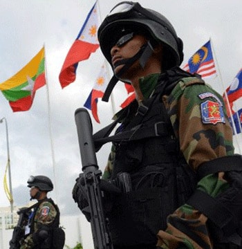 Tranh chấp Biển Đông hâm nóng hội nghị ASEAN