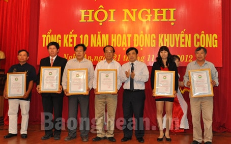 3 sản phẩm của Nghệ An được công nhận sản phẩm công nghiệp nông thôn tiêu biểu các tỉnh phía Bắc năm 2012