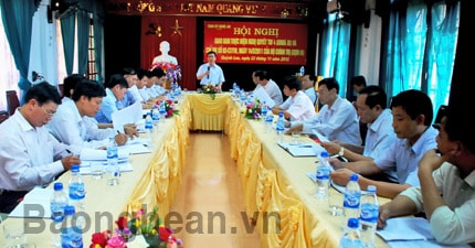 Giao ban Cụm III về thực hiện Nghị quyết Trung ương 4 (khóa XI) và Chỉ thị 03 của Bộ Chính trị