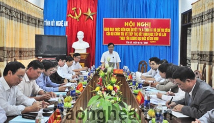 Giao ban cụm II về thực hiện Nghị quyết Trung ương 4 (Khóa XI) và Chỉ thị 03 của Bộ Chính trị