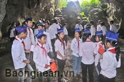 Góp phần giáo dục truyền thống yêu nước cho thế hệ trẻ