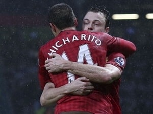 M.U ngược dòng không tưởng, Man City thua đau