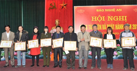 Báo Nghệ An: Hội nghị cộng tác viên và phát hành năm 2012