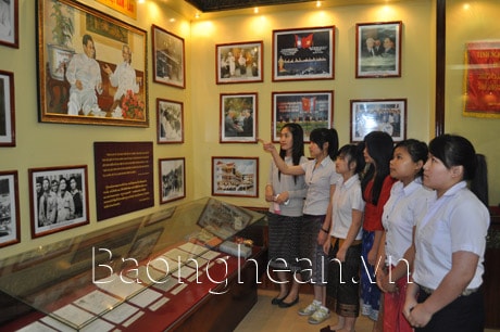 Khánh thành phòng trưng bày chuyên đề “Cuộc đời, sự nghiệp Chủ tịch Cay Xỏn Phôm Vi Hản và tình hữu nghị Việt Nam - Lào”