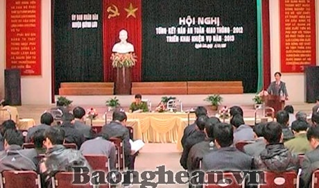 Quỳnh Lưu: Tổng kết Năm an toàn giao thông 2012