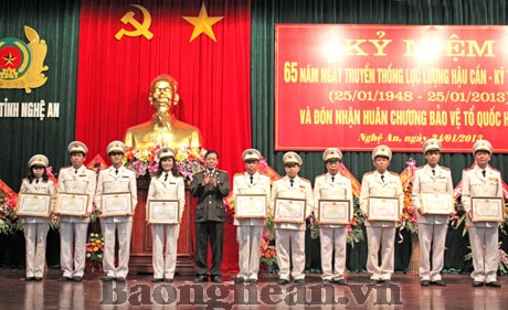 Ngành Hậu cần - Kỹ thuật CANA đón nhận Huân chương Bảo vệ Tổ quốc hạng ba