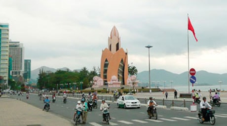 Phát triển du lịch trở thành ngành kinh tế mũi nhọn