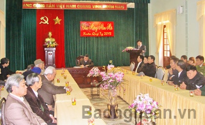 TX Thái Hòa gặp mặt cán bộ hưu trí nhân dịp tết Quý Tỵ