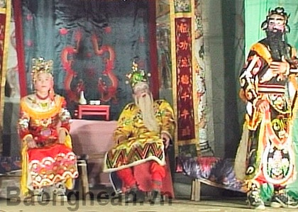 Làng tuồng Kẻ Gám