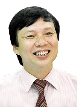 “Việt Nam trên ngọn sóng thời cuộc” qua lăng kính nhà báo Hồ Quang Lợi
