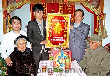 Mừng thọ người cao tuổi - Nét đẹp đạo hiếu nghĩa