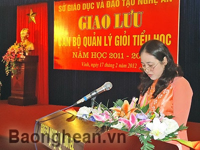 “Chuyên gia” xây dựng trường chuẩn