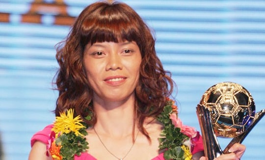 Các danh hiệu của bóng đá ĐNÁ 2012: Vinh danh ĐT nữ Việt Nam và thủ môn Kiều Trinh