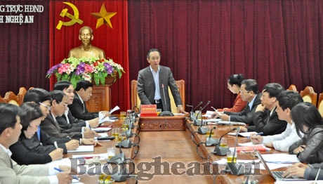 Tăng cường kiểm tra, đôn đốc việc lấy ý kiến nhân dân góp ý vào Dự thảo sửa đổi Hiến pháp năm 1992