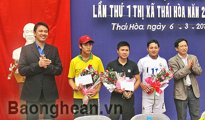 TX Thái Hòa tổ chức Giải Việt dã lần thứ nhất