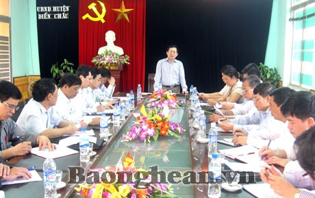 Triển khai cấp bách các biện pháp phòng chống dịch tai xanh