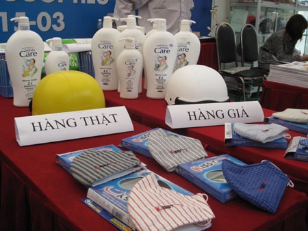 Thực thi Luật Bảo vệ quyền lợi người tiêu dùng: Vi phạm vẫn tràn lan