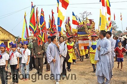 Khai mạc Lễ hội đền-chùa Gám
