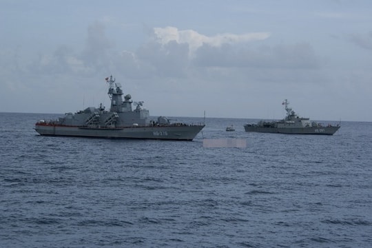 Việt Nam đóng xong tuần dương hạm công nghệ Nga