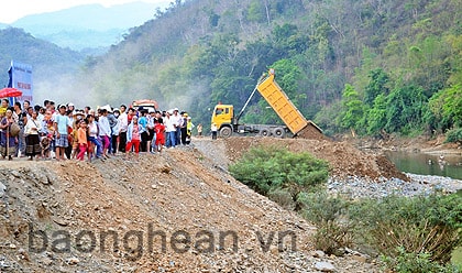 Tổ chức lễ ngăn sông công trình Thủy điện Nậm Nơn