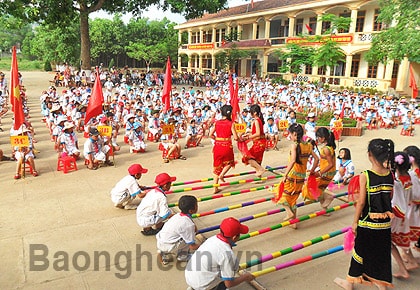 Xứng đáng ngôi trường đạt chuẩn quốc gia mức độ 2