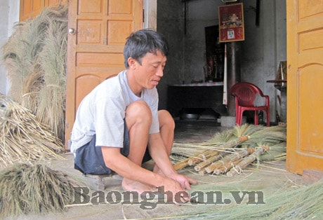 Làng nghề chổi đót Đồng Tâm