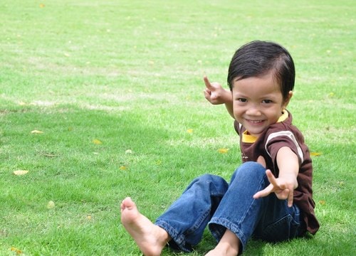 Bảo vệ da cho trẻ.