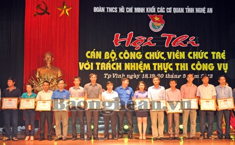 Bế mạc hội thi “Cán bộ công chức trẻ với thực thi công vụ”