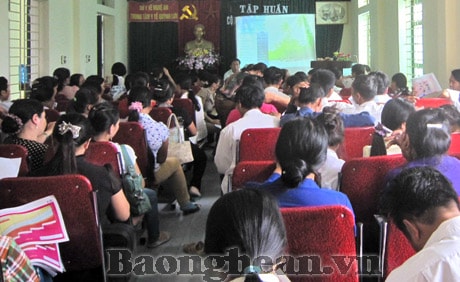 Quỳnh Lưu:  Tập huấn nghiệp vụ cộng tác viên dân số