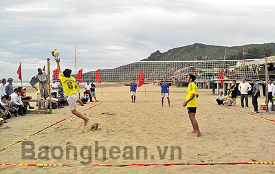 Bế mạc giải bóng chuyền bãi biển