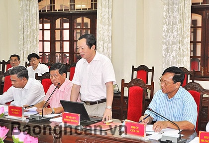 Kiểm điểm, đánh giá giữa nhiệm kỳ, có giải pháp thực hiện thắng lợi mục tiêu đề ra