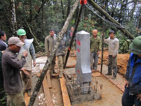 Công tác tăng dày, tôn tạo mốc quốc giới góp phần thắt chặt tình hữu nghị Việt - Lào