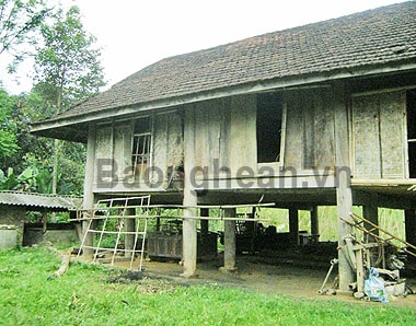 Cha giết con trong cơn say rượu