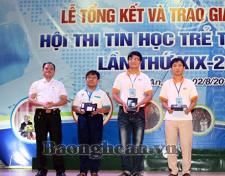 Trao giải Hội thi tin học trẻ toàn quốc lần thứ XIX