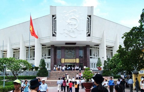 Bảo tàng Hồ Chí Minh sẽ phục vụ du khách cả buổi trưa