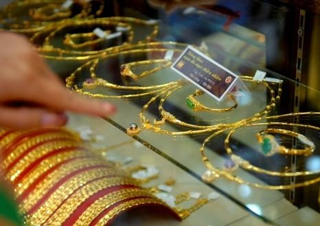 Vàng tăng giá vượt xa mốc 38 triệu đồng/lượng
