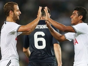 Kết quả bóng đá châu Âu: Premier League lên ngôi