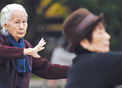 Chăm sóc người bệnh Alzheimer