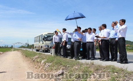 Tổng công ty Becamex IDC (Bình Dương) khảo sát đầu tư tại Nghệ An