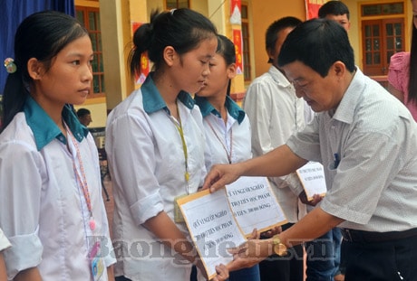 Trung tâm GDTX Đô Lương khai giảng năm học mới