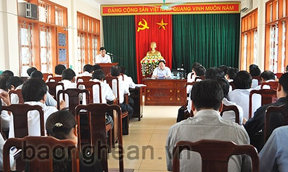 Thảo luận xây dựng kế hoạch đầu tư xây dựng cơ bản năm 2014