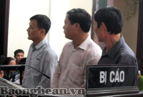 Xử phúc thẩm vụ án nhận tiền hối lộ tại Đội QLTT số 4