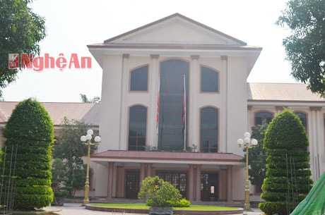 Khắp nơi treo cờ rủ ngày Quốc tang Đại tướng Võ Nguyên Giáp