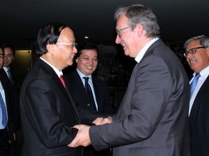 Trưởng Ban Tổ chức Trung ương thăm Cộng hòa Pháp