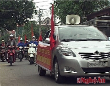 Hưởng ứng ngày toàn dân mua và sử dụng muối i ốt
