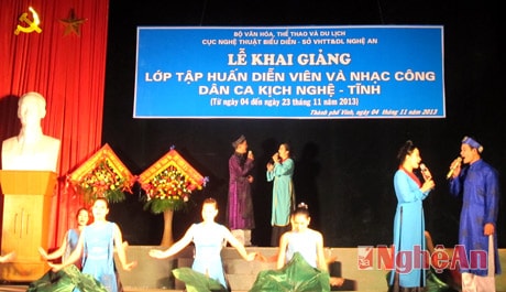 Tập huấn diễn viên, nhạc công Dân ca kịch Nghệ Tĩnh