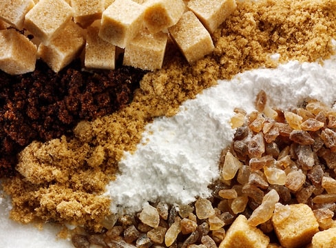 Giữ làn môi mềm mại qua những ngày giao mùa