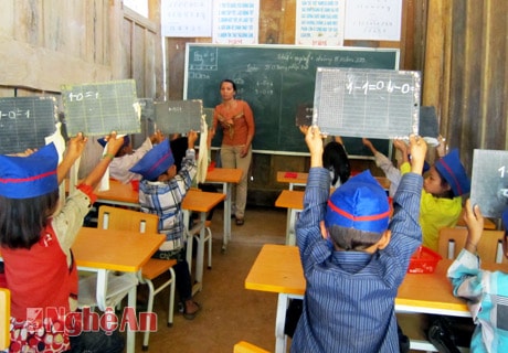 "Gieo chữ" ở Lưu Tiến