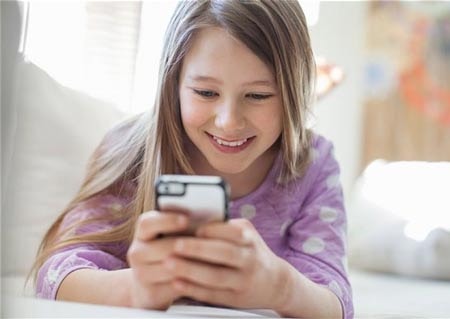 Máy tính, điện thoại- thủ phạm gây lo âu và mất ngủ